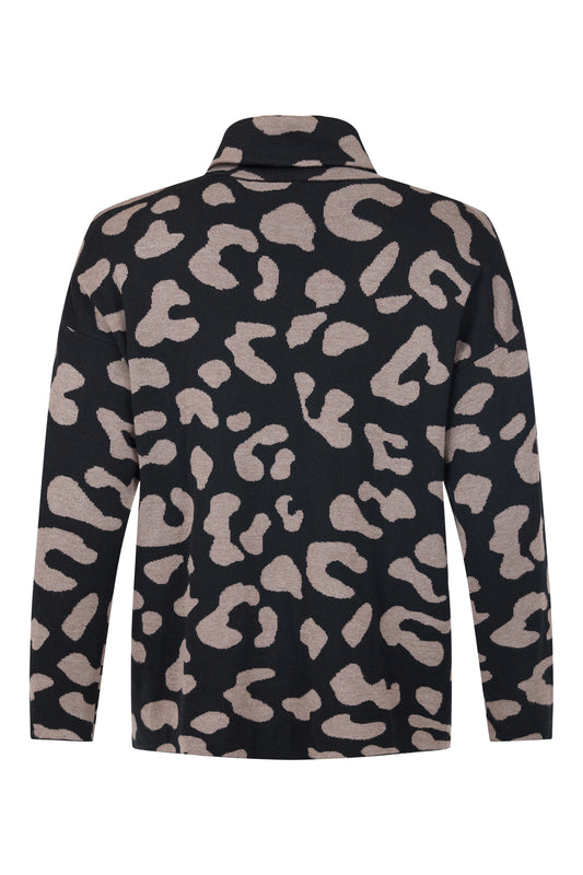 SUNDAY Black and Cream Leopard Knit Jumper