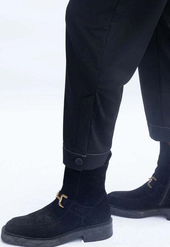 No2moro Black Hera Travel Trouser