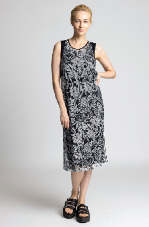 SANI BLU Black Sleeveless Dress