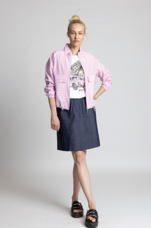 SANI BLU Pink Beetle Motif T-Shirt