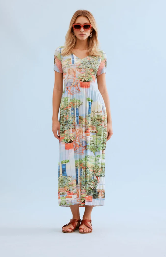 LEO&UGO Garden Print Accordian Maxi Dress