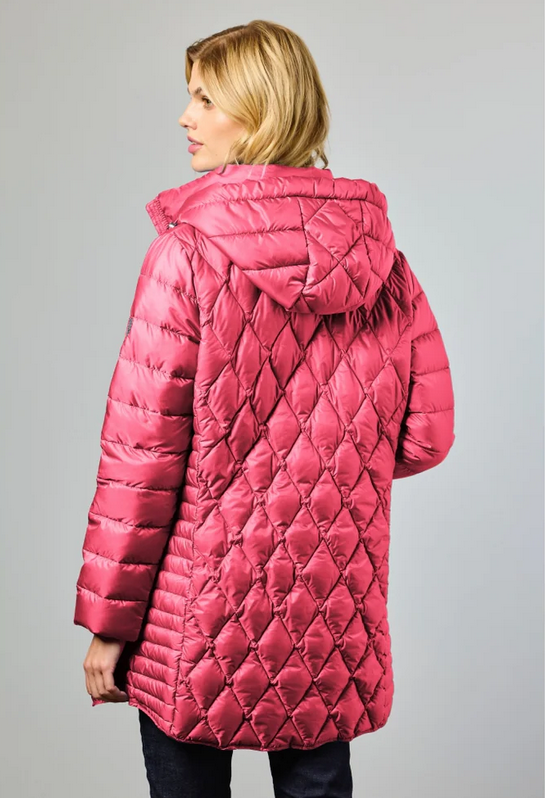 JUNGE Diana Raspberry Down Quilted Jacket
