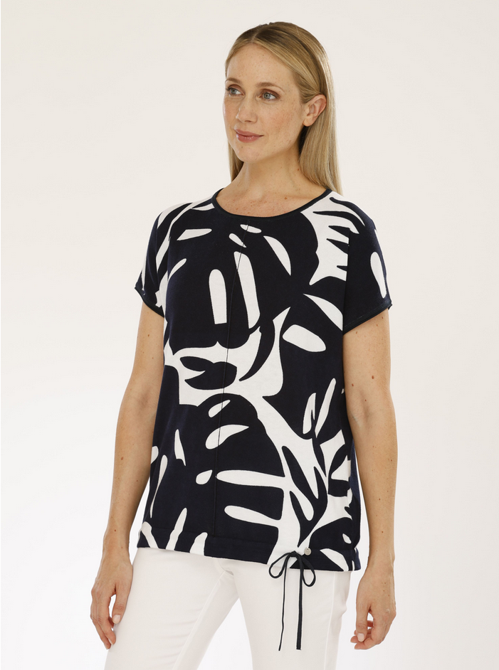 Gollehaug Navy and White Knit Top