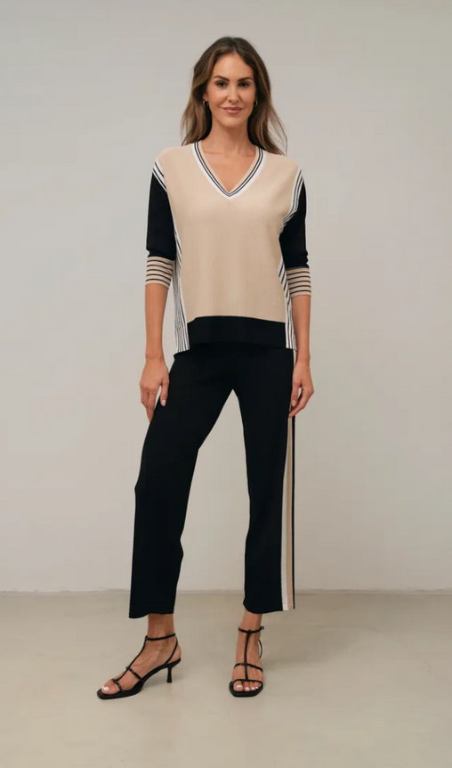 SCORZZO Beige and Black Knit Top