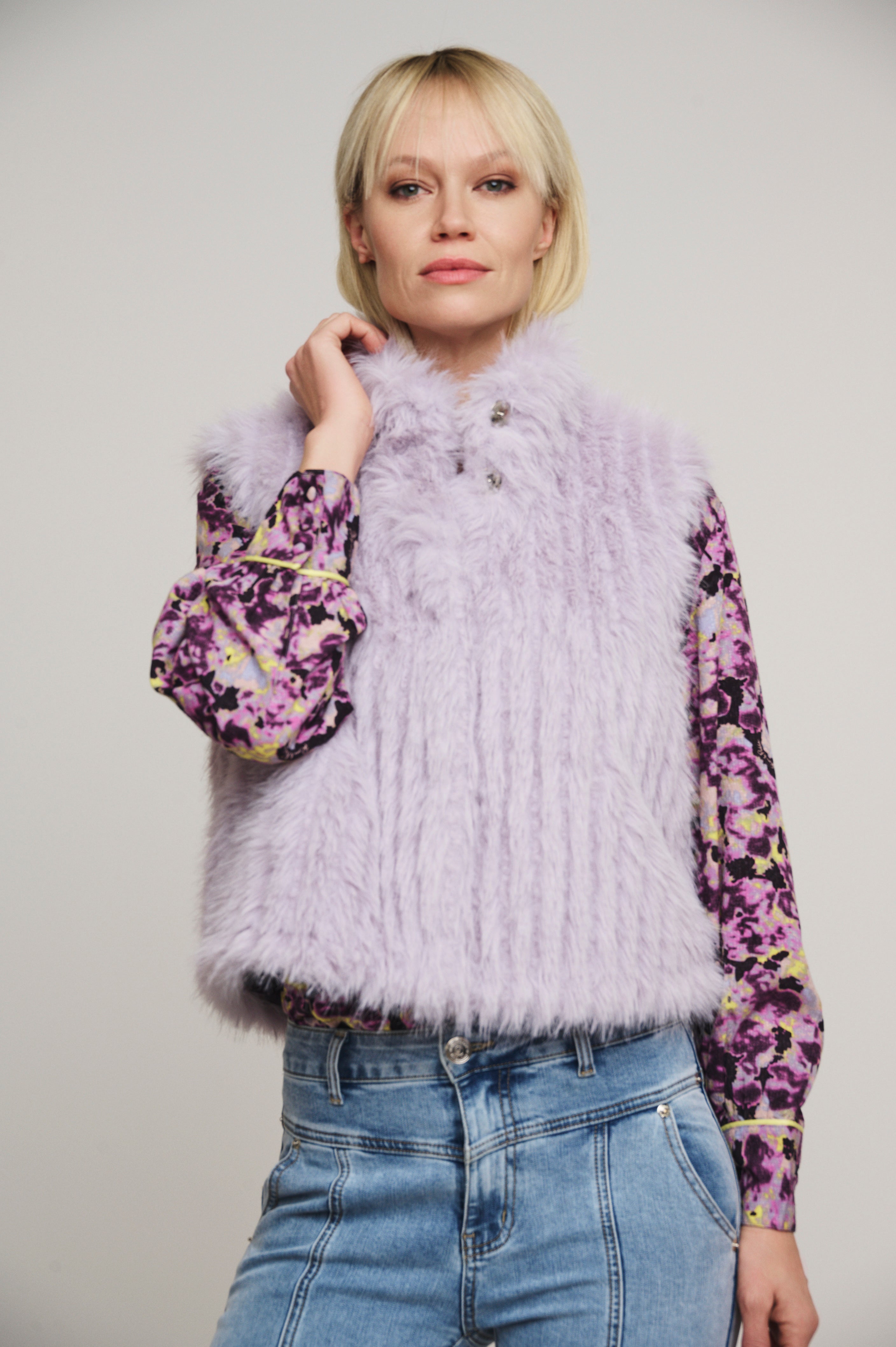 Purple fur gilet hotsell