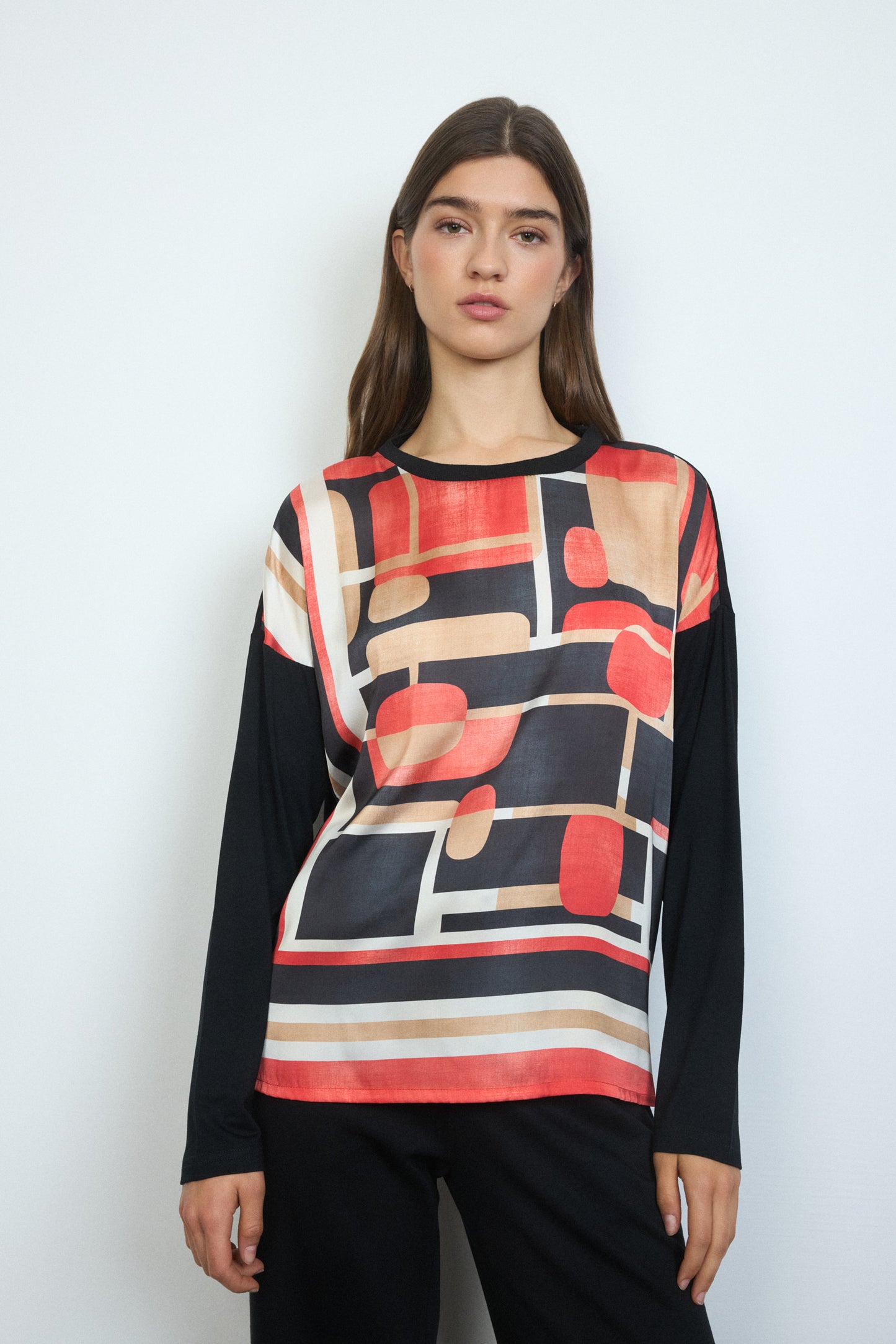 TINTA Emanuela Red and Black Print Top