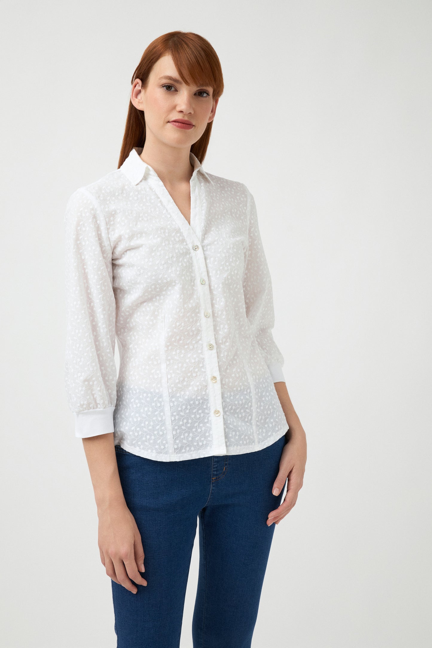 TINTA Nuri White Blouse