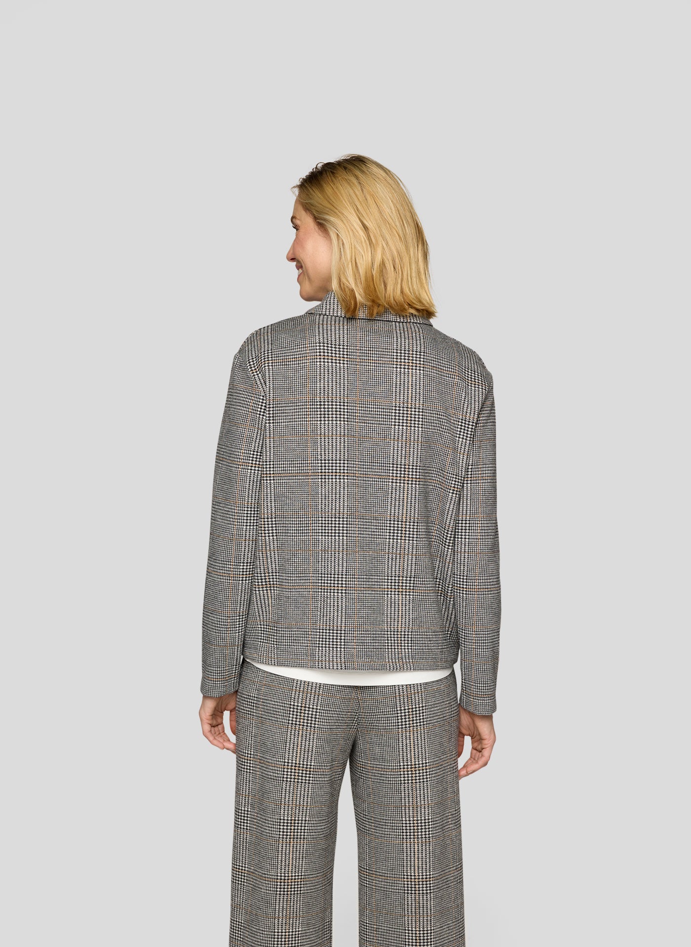 RABE Grey Puppytooth Check Top