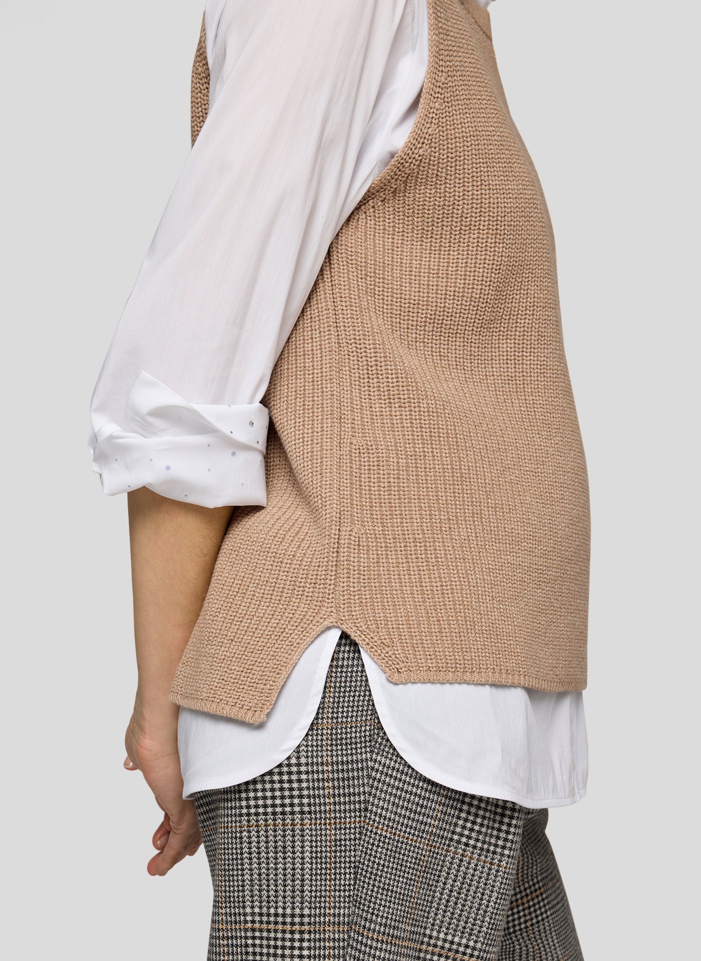 RABE Taupe Stripped Knit Vest