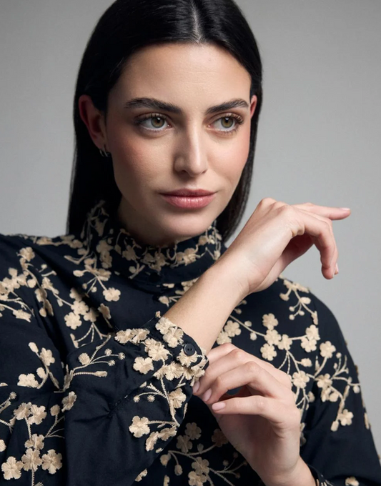 TINTA Zenida Biscuit Embrodiered Shirt