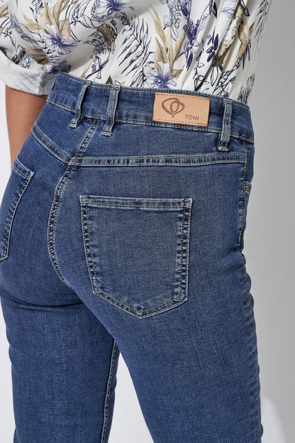 TONI be loved Mid Blue Jeans