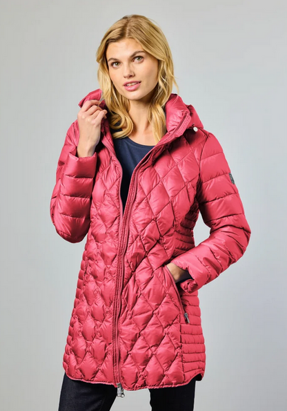 JUNGE Diana Raspberry Down Quilted Jacket